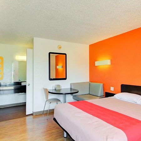 Motel 6-Oklahoma City, Ok - Frontier City Buitenkant foto