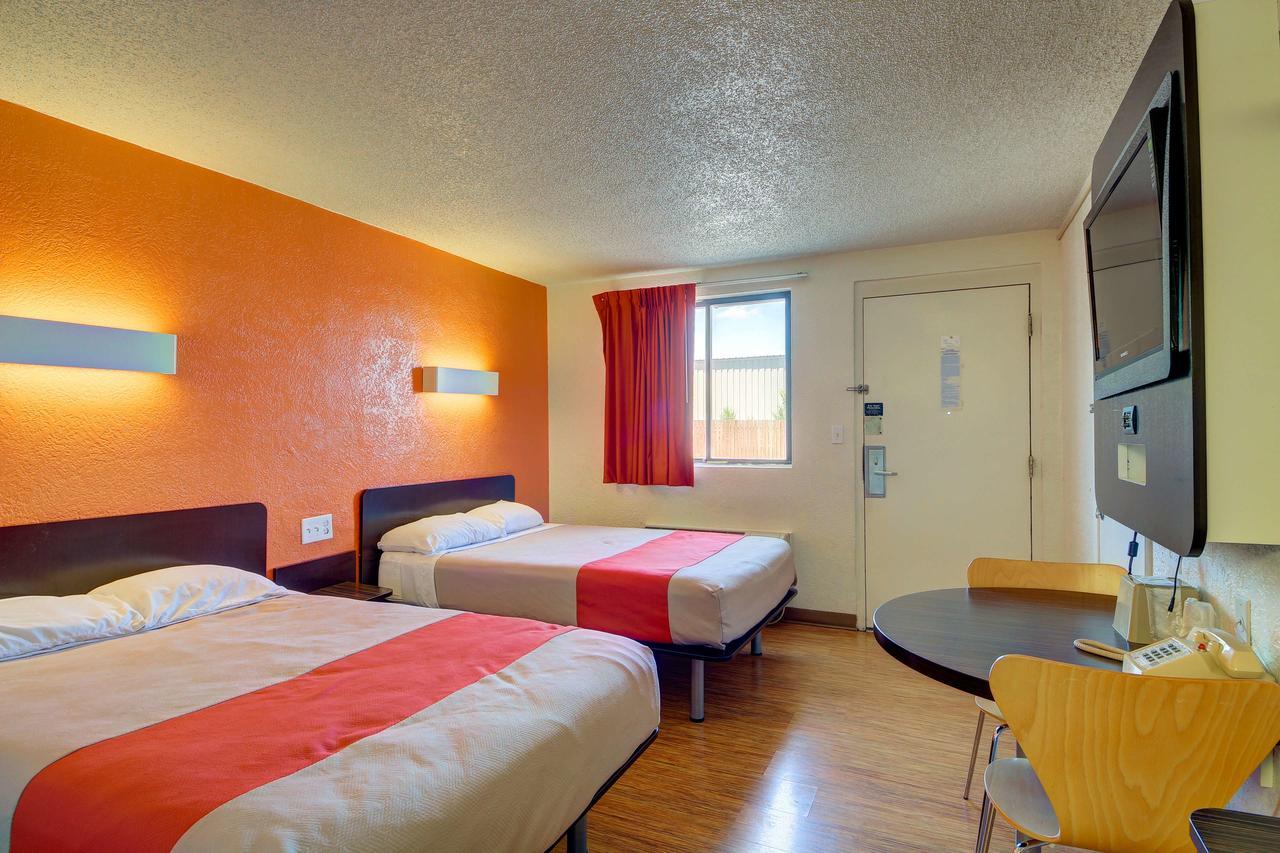 Motel 6-Oklahoma City, Ok - Frontier City Buitenkant foto