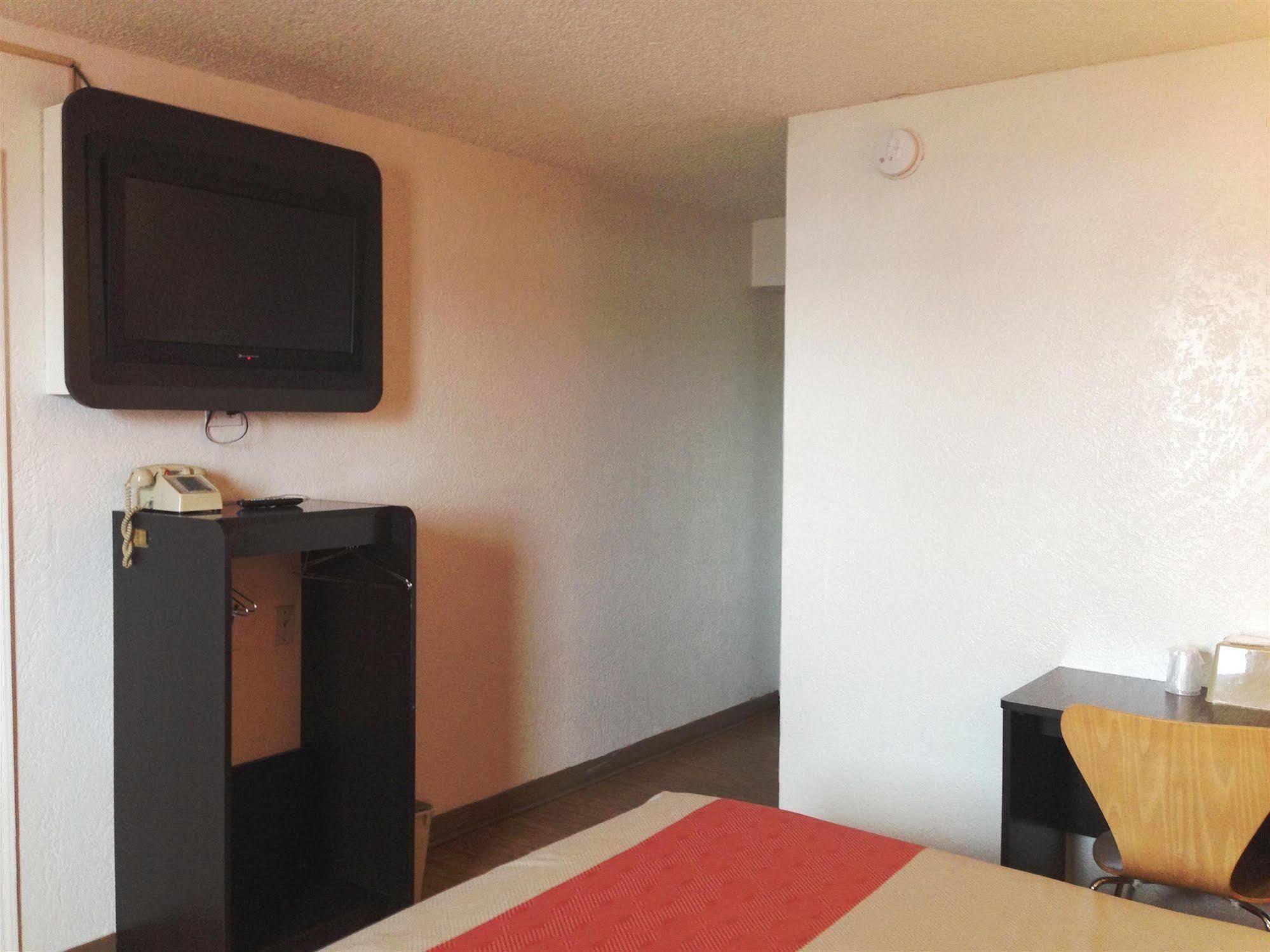 Motel 6-Oklahoma City, Ok - Frontier City Buitenkant foto